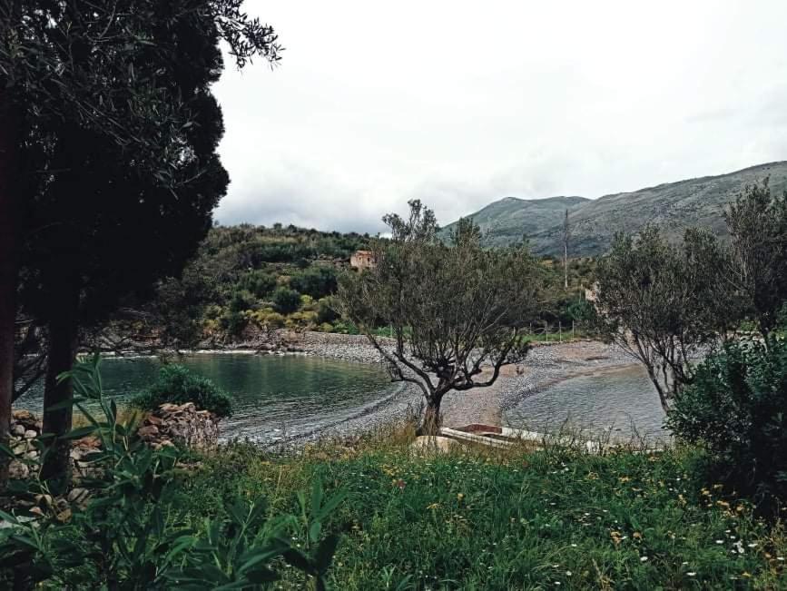 Villa Smaragda Liménion 외부 사진
