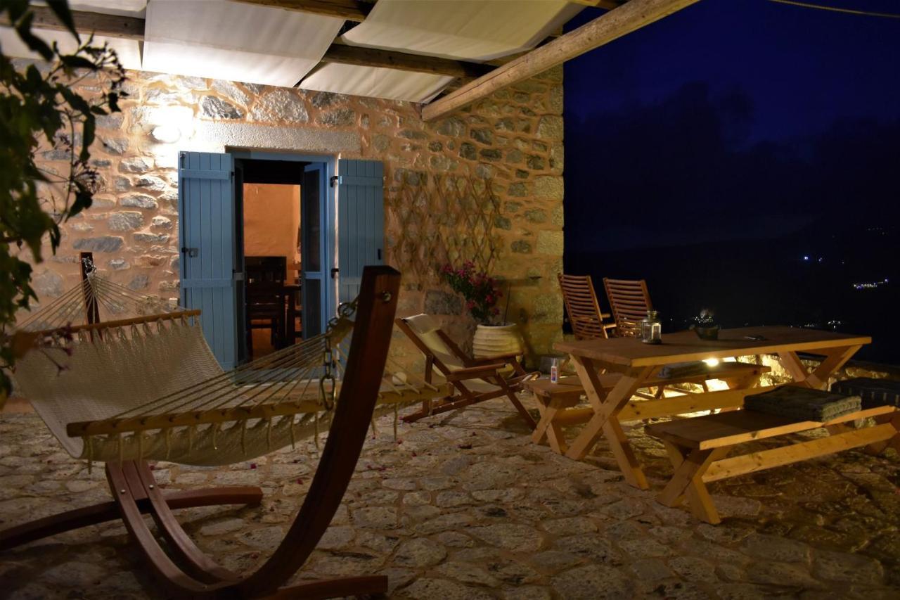 Villa Smaragda Liménion 외부 사진